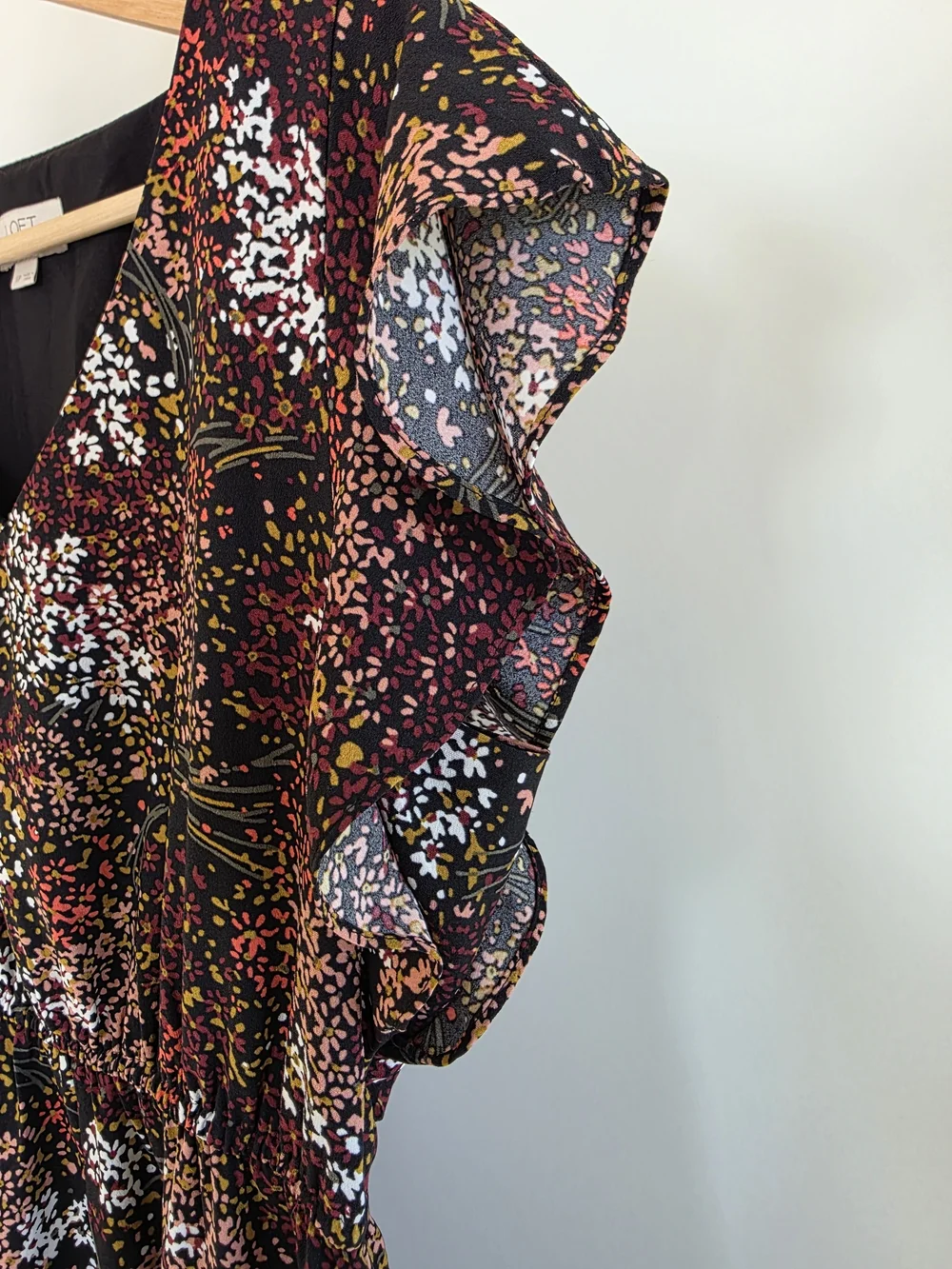LOFT Women's Black Floral V-Neck Midi Dress